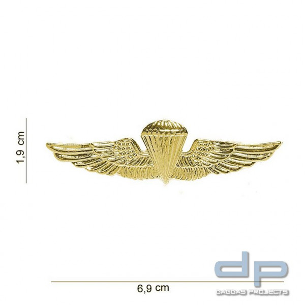 Emblem Wing Marine Jumper gold