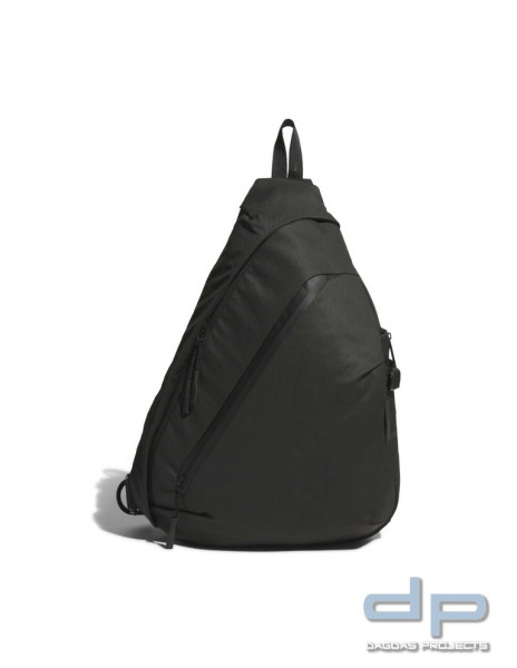 adidas Single Sling Rucksack in Schwarz