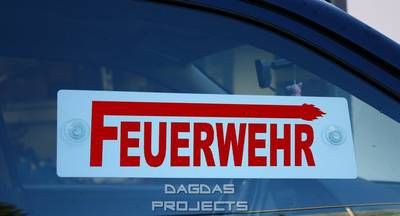 Warnschild mit Feuerwehr Logo