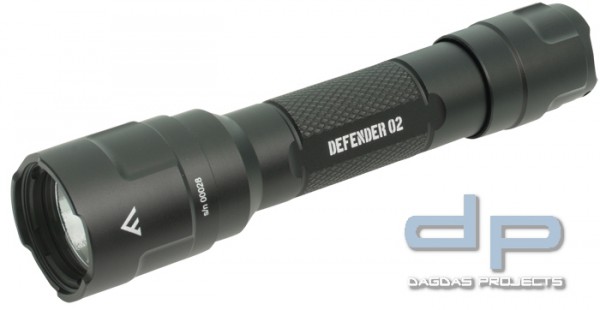 Mactronic Defender 02 Taschenlampe 915 Lumen