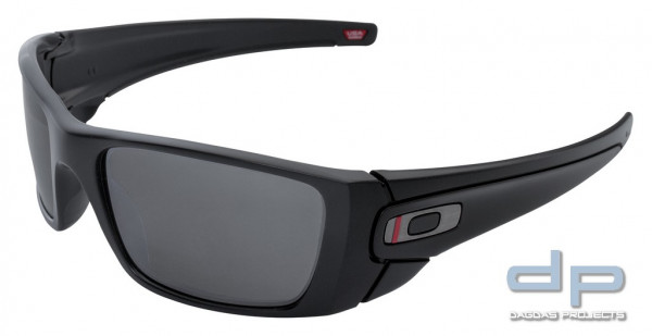 OAKLEY FUEL CELL THIN RED LINE BLACK 